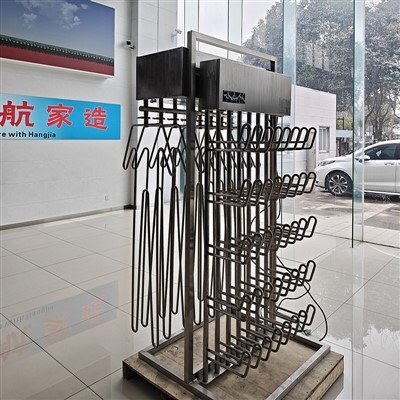 壁掛け靴乾燥機